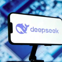 手机报·晚报丨deepseek大火 培训网课泛滥;山西大同一商户未开灯遭撬锁，官方致歉