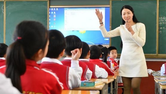特岗计划实施20年  累计为3万多所农村学校选聘教师118万人