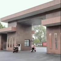 顶个晚安丨“随便进”的政府大院，怎么火了？黑龙江勃利县老虎进村咬伤村民
